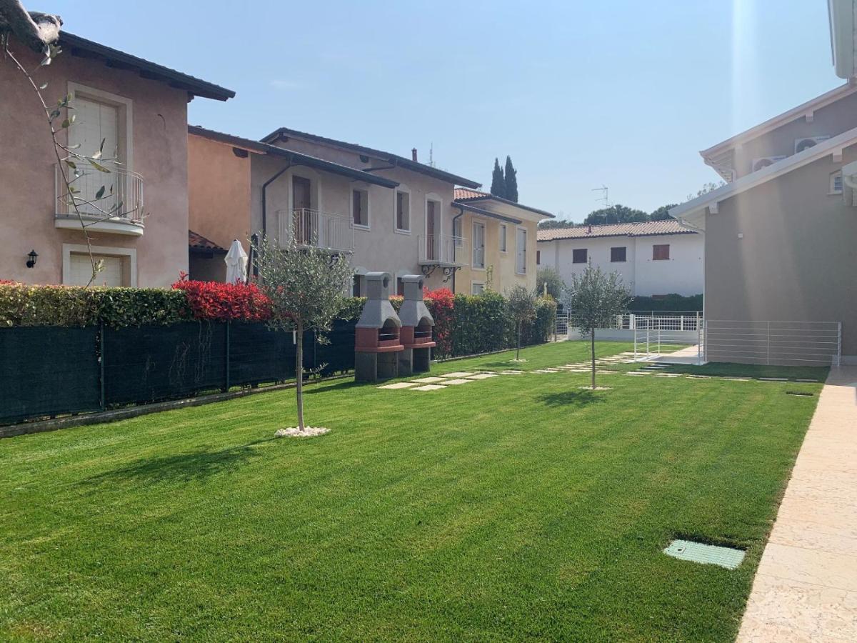 Villa Meri Star Manerba del Garda Bagian luar foto