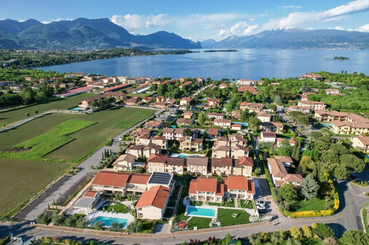 Villa Meri Star Manerba del Garda Bagian luar foto