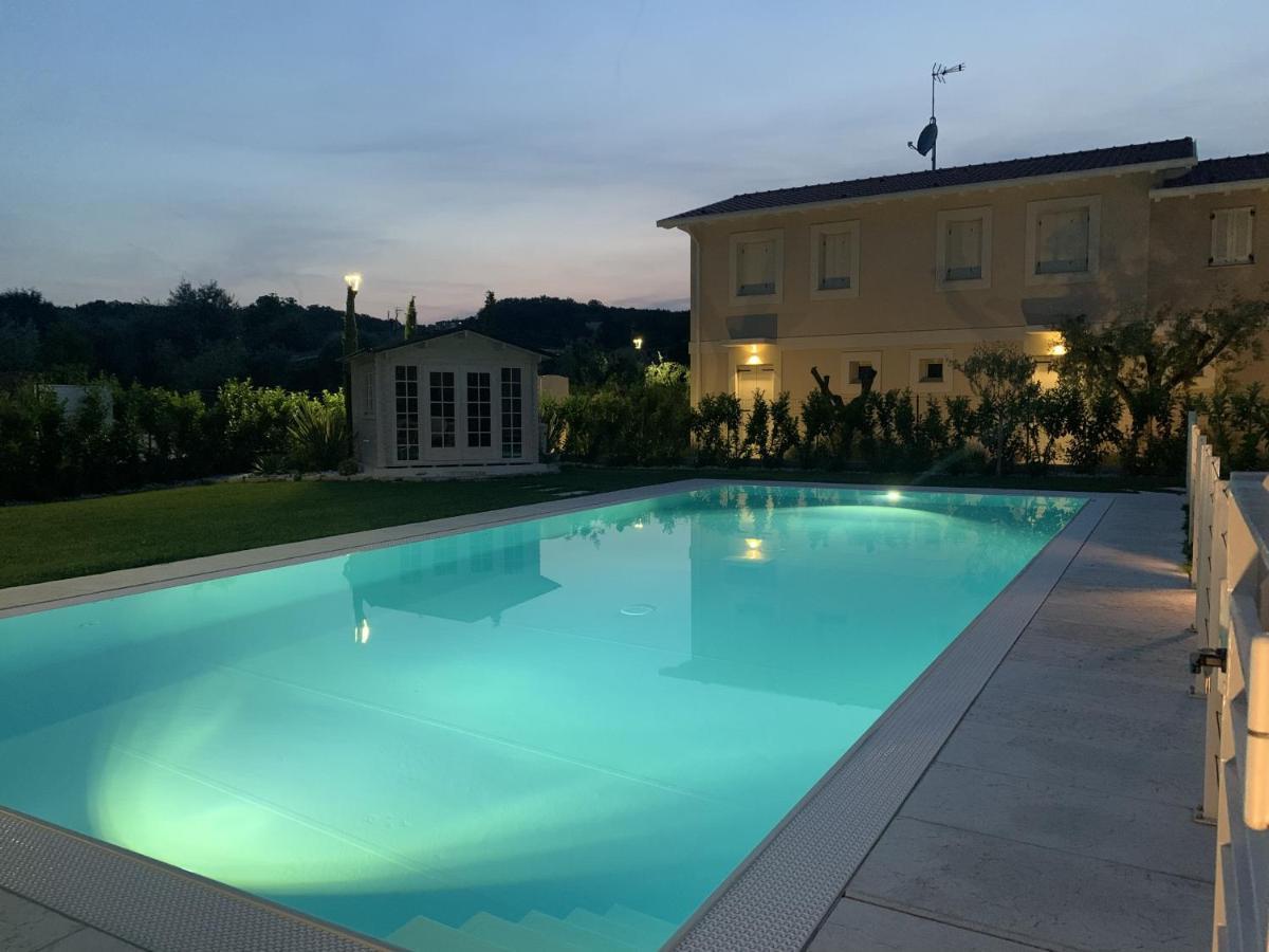 Villa Meri Star Manerba del Garda Bagian luar foto